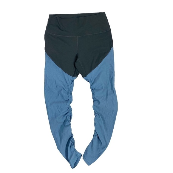 Zyia Storm Parallel Luxe Ruched Leggings Blue SZ 6-8 - Picture 7 of 7